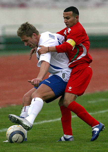 洞巧妙避开 洞巧妙避开