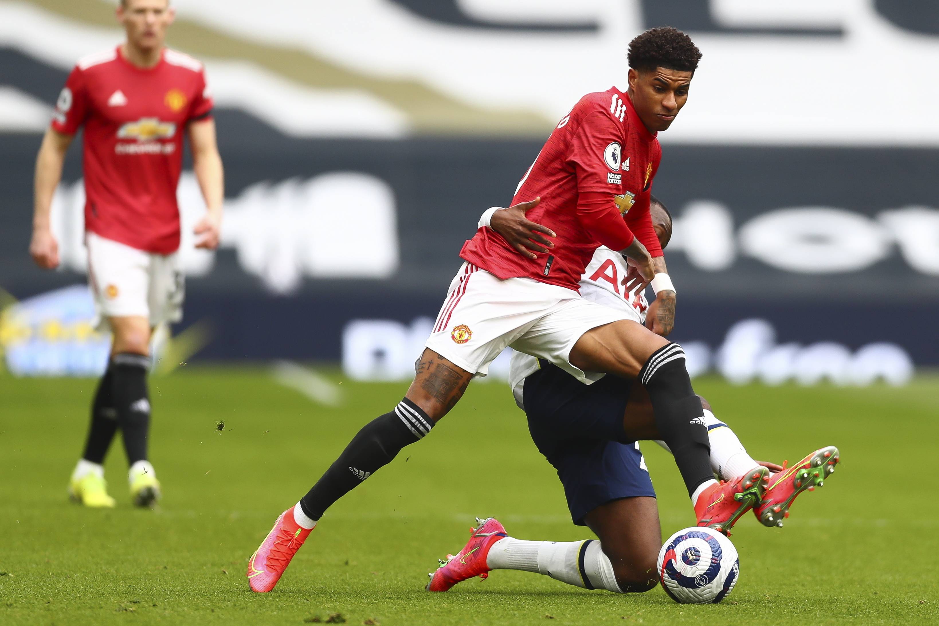 换回了四位 换回了四位