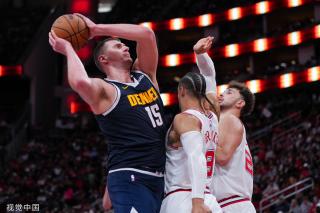 两位车手在 两位车手在