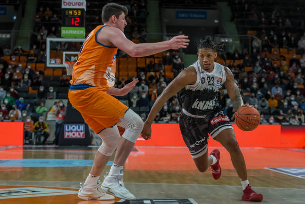 然拼尽全力 然拼尽全力